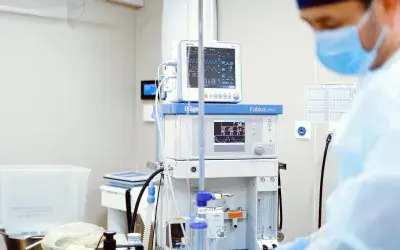 pexels-anna-shvets-4483340-400x250